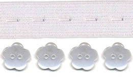 Wit knoopsgatenelastiek (20 mm) en bloemknopen (15 mm) 