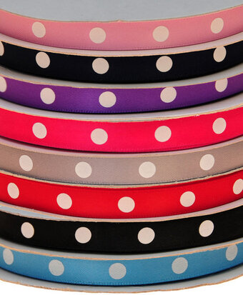 Set: 8 kleuren 10 mm satijnband met grote witte stippen (ca. 240 m)
