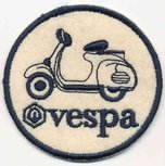 Applicatie scooter 'Vespa' creme/donker blauw Applicatie scooter 'Vespa' creme/donker blauw