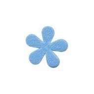 Applicatie bloem met smalle blaadjes licht blauw vilt klein 20 mm (ca. 100 stuks)